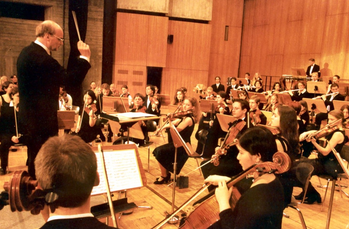Orchester 1999.jpg